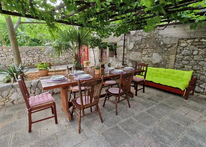 Дом отдыха Lukari Vacation