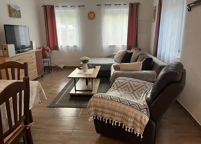 Дом отдыха Lukari Vacation Drivenik