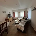 Lukari Vacation Holiday home