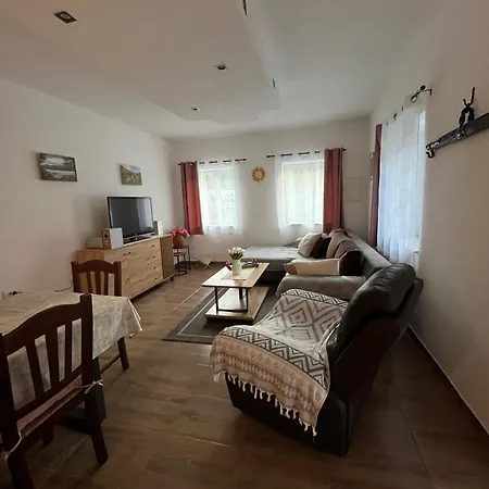 Lukari Vacation Prázdninový dům